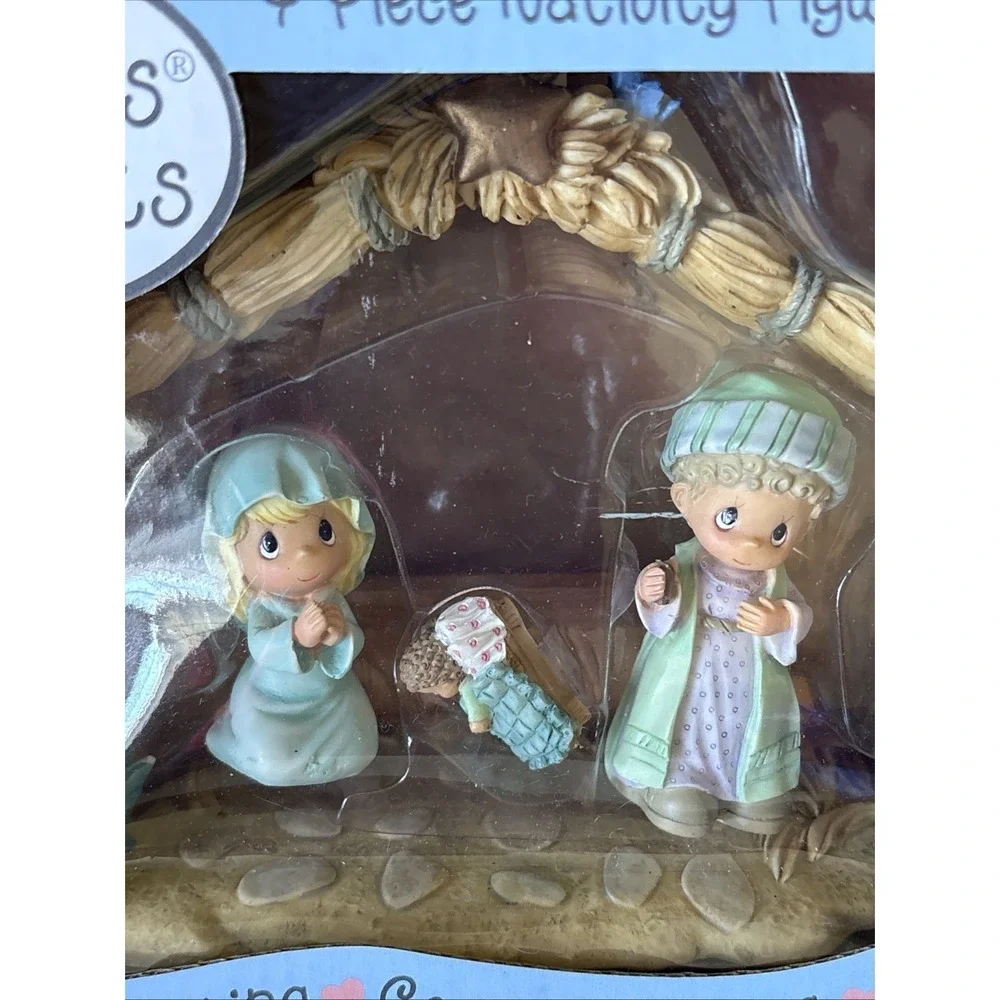 Vintage 2004 Precious Moments 4 Piece Nativity Figure Set New In Box